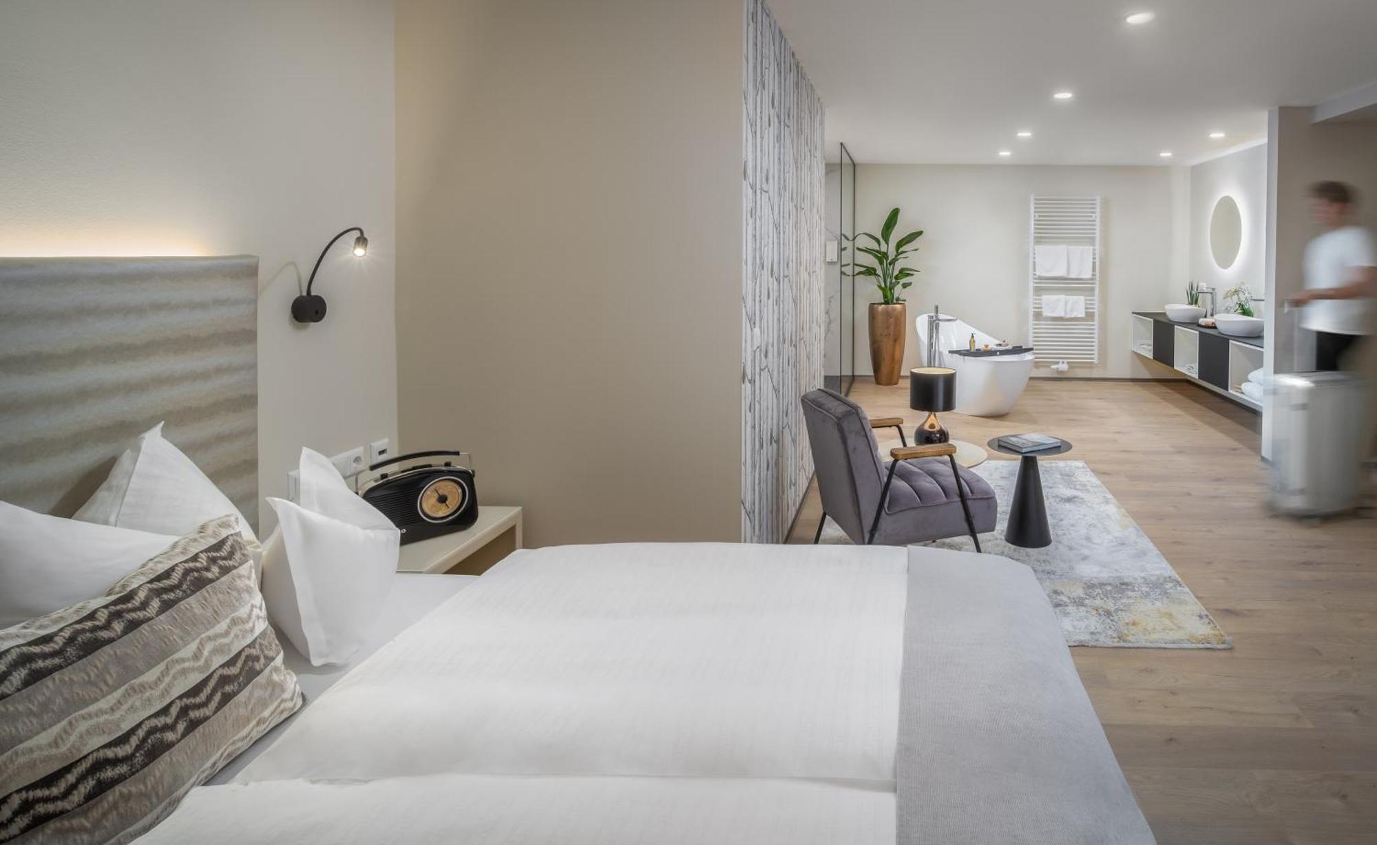 Hotel Post Wrann Velden am Woerthersee Room photo